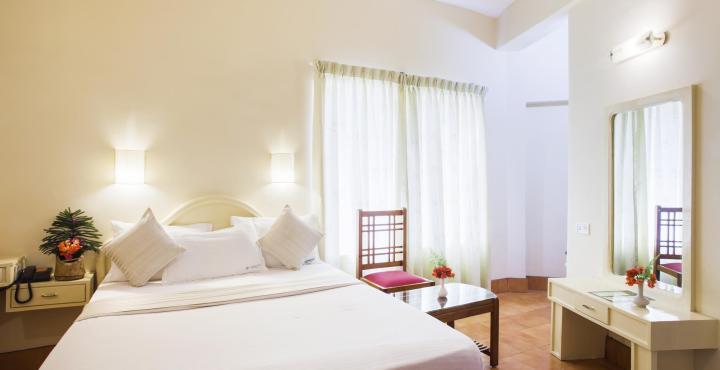 Michaels Inn Thekkady Bagian luar foto