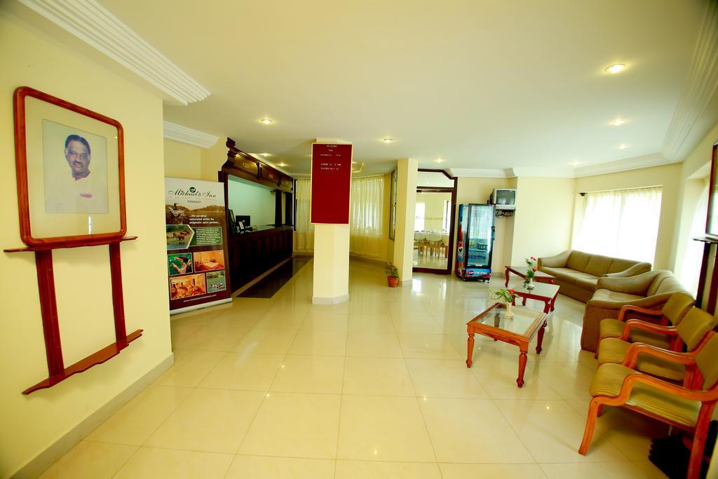 Michaels Inn Thekkady Bagian luar foto